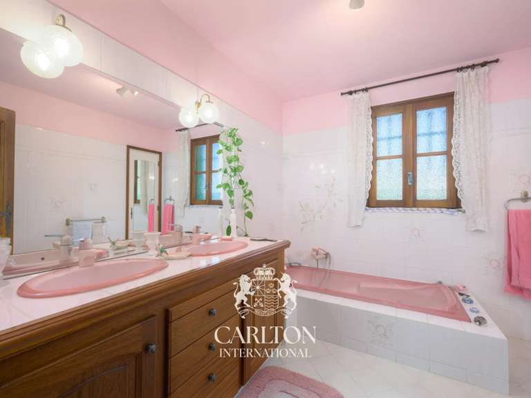 Villa with Sea view Tourrettes-sur-Loup - 4 bedrooms - 275m²