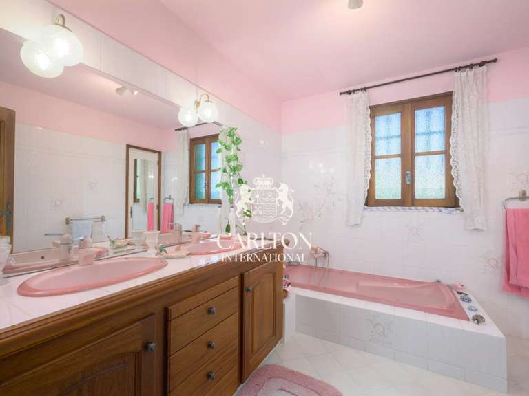 Villa with Sea view Tourrettes-sur-Loup - 4 bedrooms - 275m²