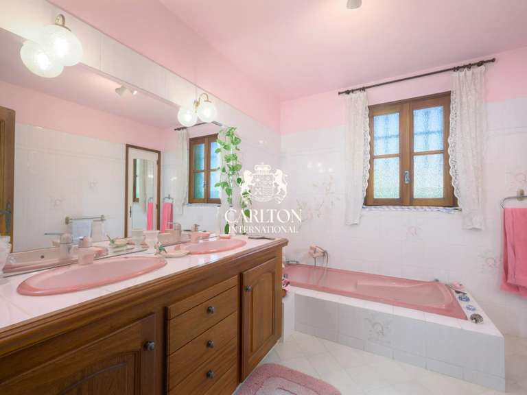 Villa with Sea view Tourrettes-sur-Loup - 4 bedrooms - 275m²