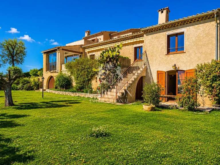 Villa avec Vue sur mer Tourrettes-sur-Loup - 4 chambres - 275m²