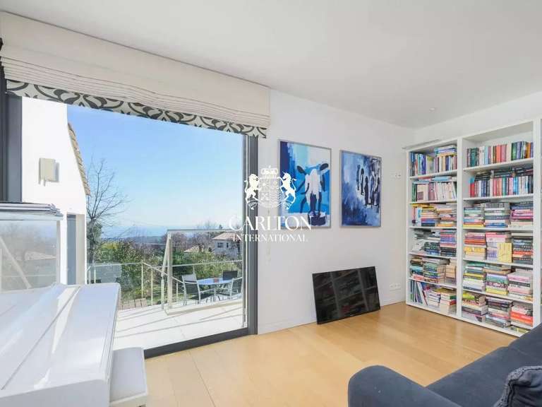 Villa Tourrettes-sur-Loup - 6 chambres - 334m²