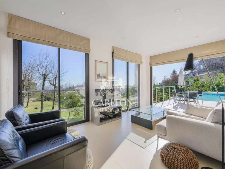 Villa Tourrettes-sur-Loup - 6 chambres - 334m²