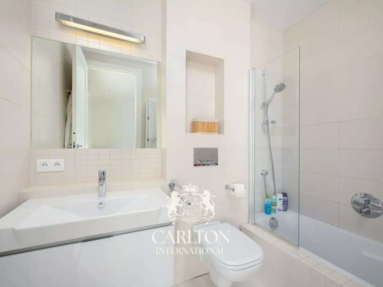 Villa Tourrettes-sur-Loup - 6 chambres - 334m²