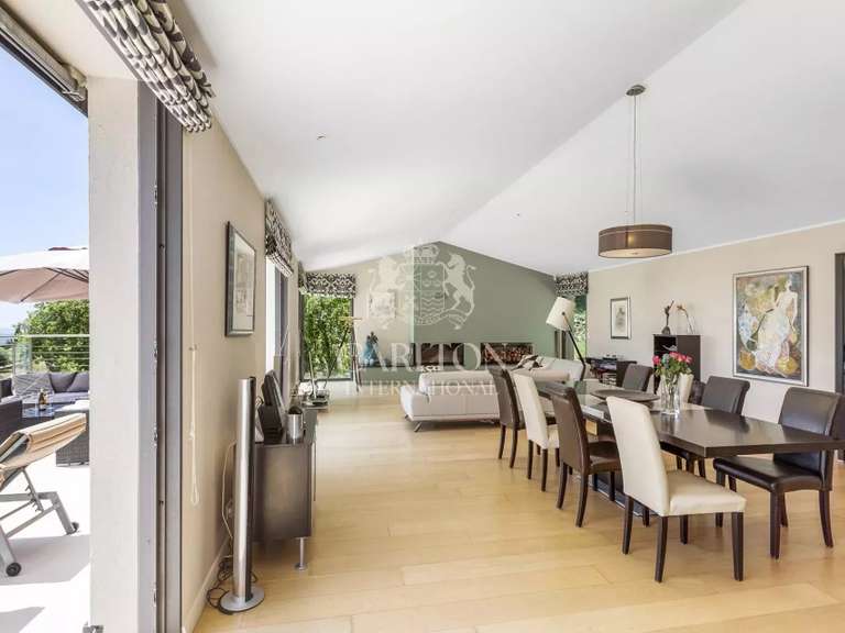 Villa Tourrettes-sur-Loup - 6 chambres - 334m²