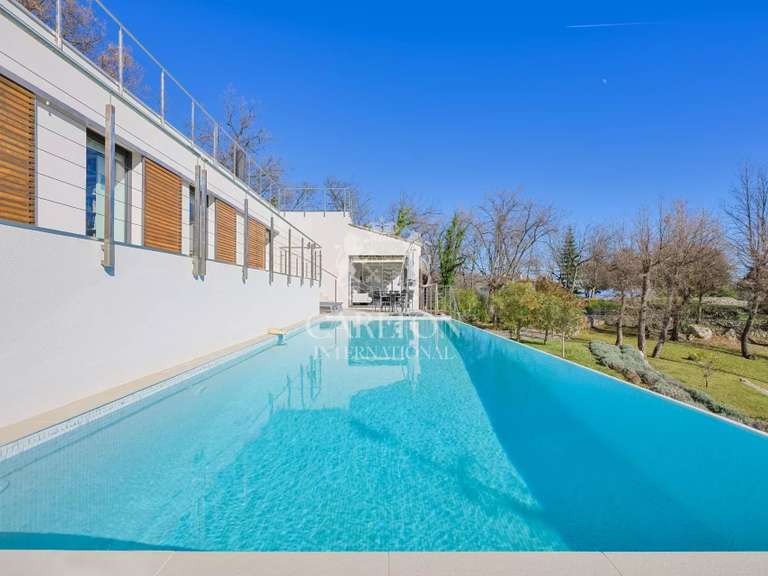 Villa Tourrettes-sur-Loup - 6 chambres - 334m²