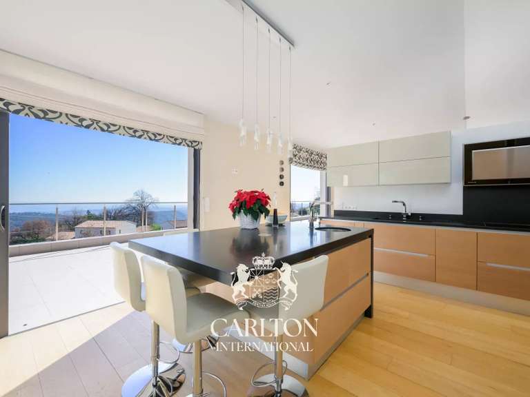 Villa Tourrettes-sur-Loup - 6 chambres - 334m²