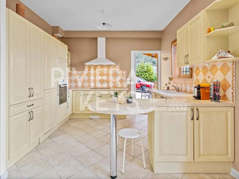 Villa Tourrettes-sur-Loup - 4 bedrooms - 153m²