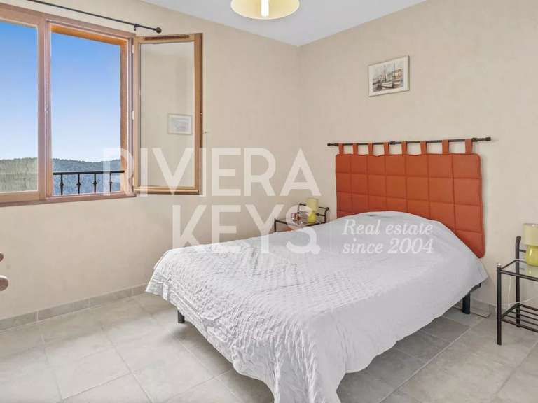 Villa Tourrettes-sur-Loup - 4 bedrooms - 153m²