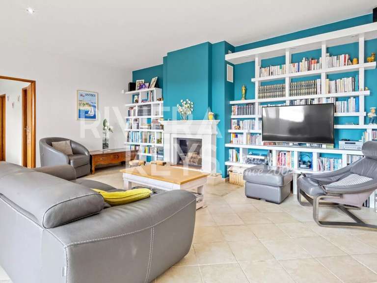 Villa Tourrettes-sur-Loup - 4 bedrooms - 153m²