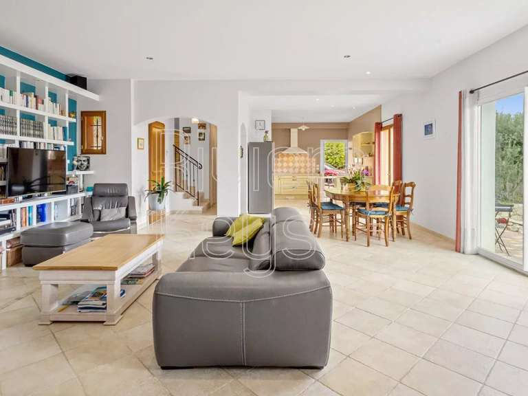 Villa Tourrettes-sur-Loup - 4 chambres - 153m²