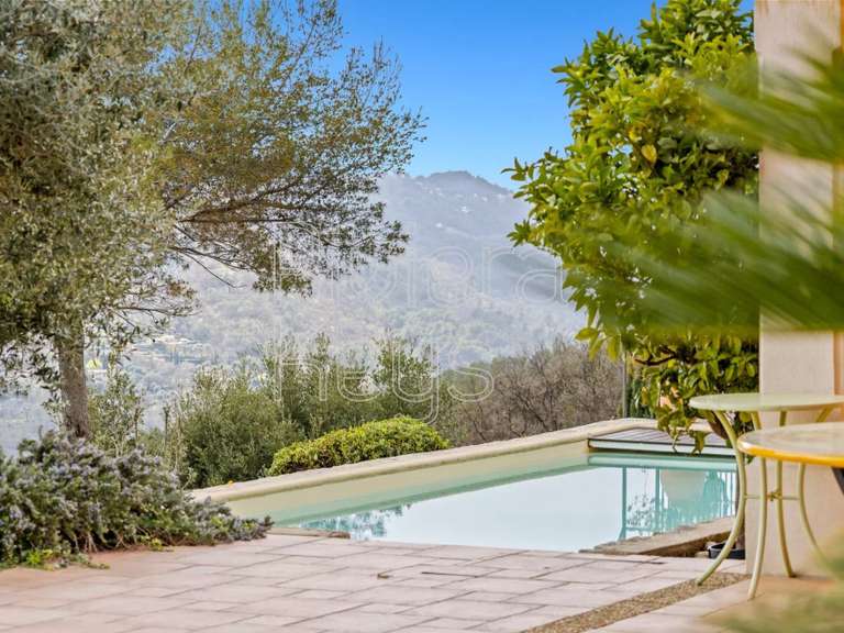 Villa Tourrettes-sur-Loup - 4 chambres - 153m²