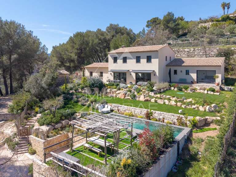 Villa Tourrettes-sur-Loup - 5 chambres - 372m²
