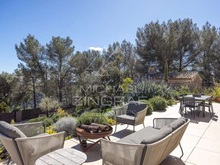 Villa Tourrettes-sur-Loup - 5 chambres - 372m²