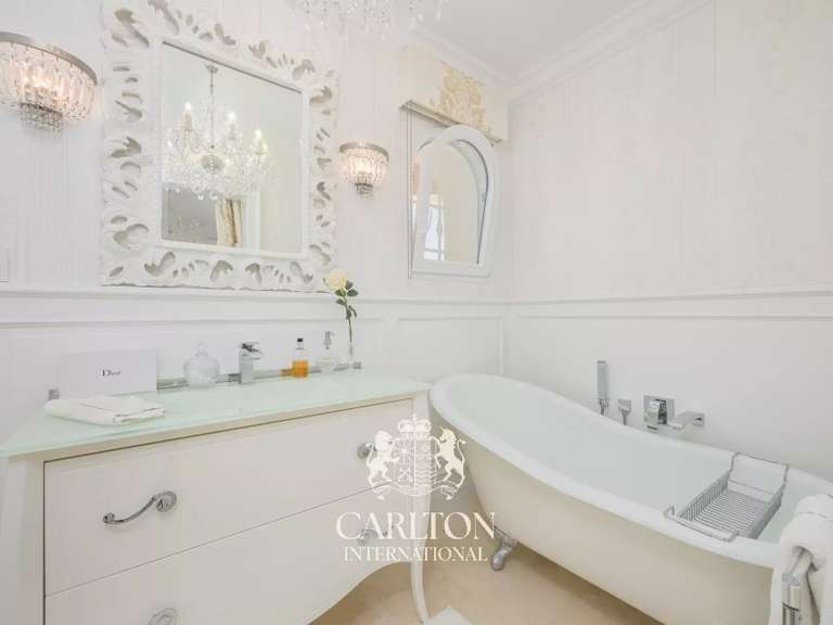 Villa with Sea view Tourrettes-sur-Loup - 3 bedrooms - 256m²