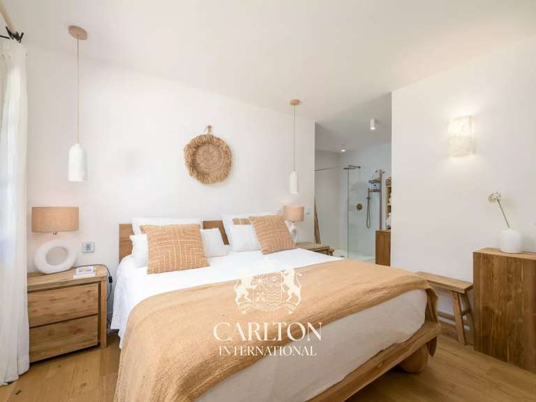 Villa Tourrettes-sur-Loup - 4 chambres - 146m²