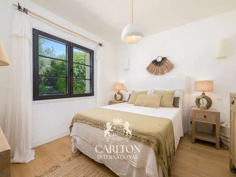 Villa Tourrettes-sur-Loup - 4 bedrooms - 146m²