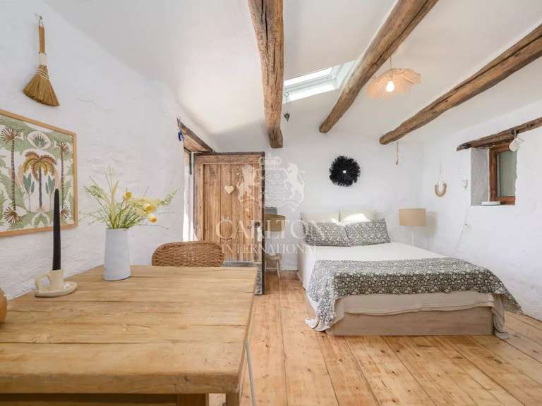 Villa Tourrettes-sur-Loup - 4 chambres - 146m²