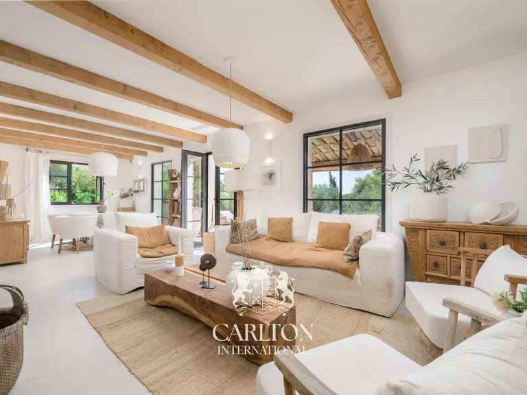 Villa Tourrettes-sur-Loup - 4 bedrooms - 146m²