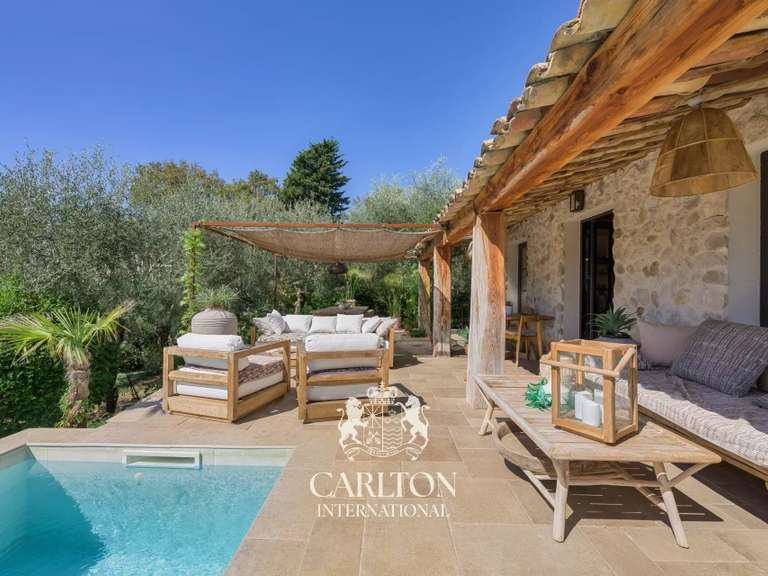 Villa Tourrettes-sur-Loup - 4 bedrooms - 146m²