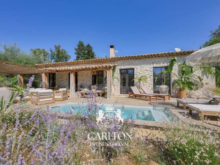 Villa Tourrettes-sur-Loup - 4 chambres - 146m²