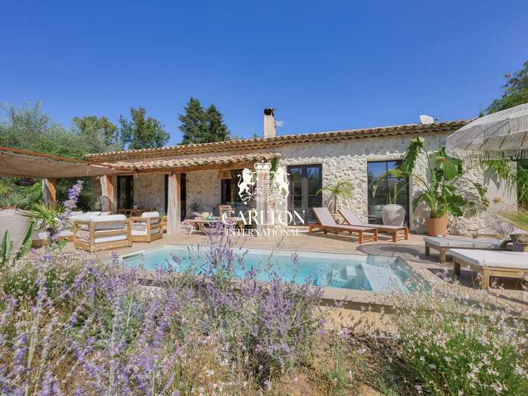 Villa Tourrettes-sur-Loup - 4 bedrooms - 146m²