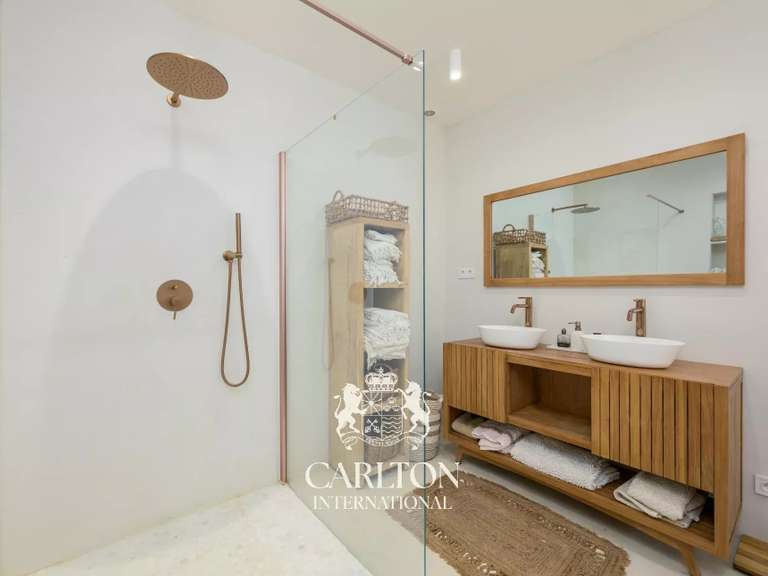 Villa Tourrettes-sur-Loup - 4 chambres - 146m²