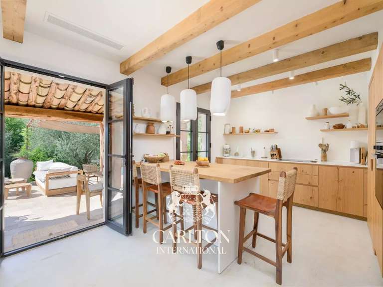 Villa Tourrettes-sur-Loup - 4 chambres - 146m²