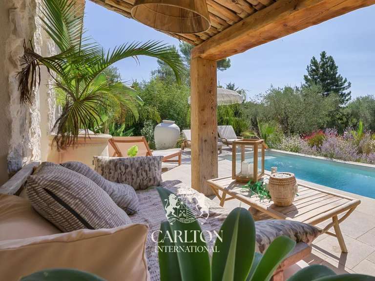 Villa Tourrettes-sur-Loup - 4 bedrooms - 146m²