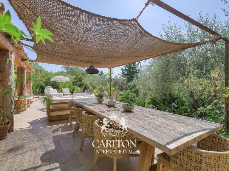 Villa Tourrettes-sur-Loup - 4 bedrooms - 146m²