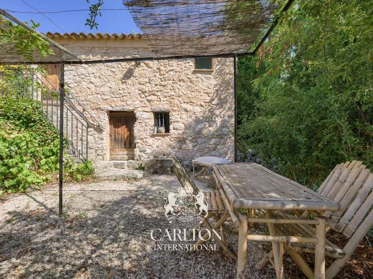 Villa Tourrettes-sur-Loup - 4 bedrooms - 146m²