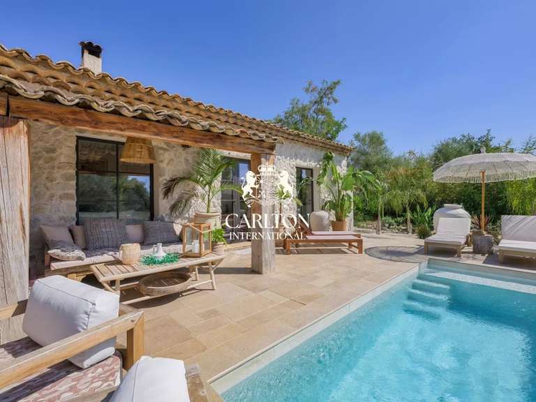 Villa Tourrettes-sur-Loup - 4 bedrooms - 146m²