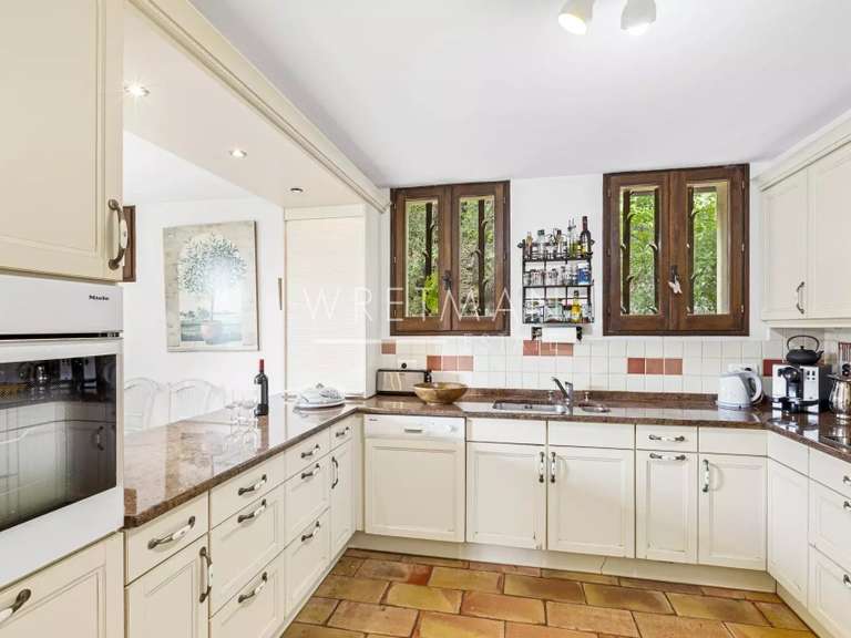 Villa Tourrettes-sur-Loup - 7 chambres - 228m²