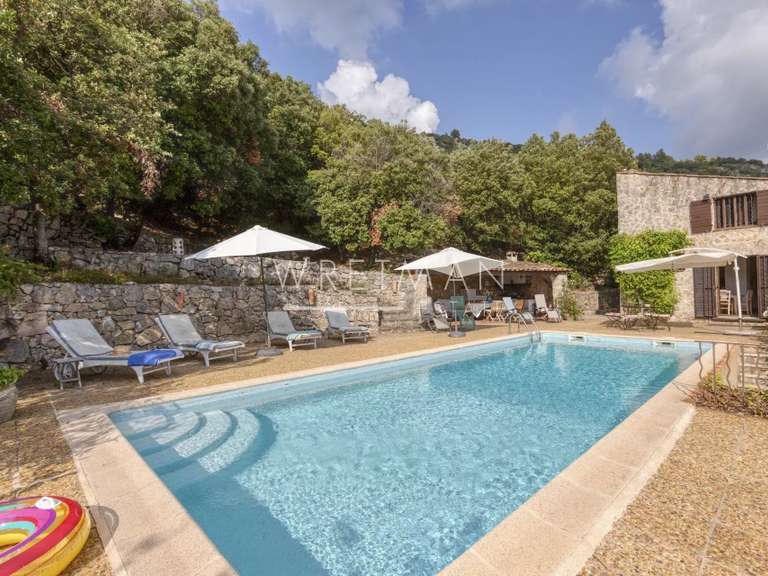 Villa Tourrettes-sur-Loup - 7 chambres - 228m²