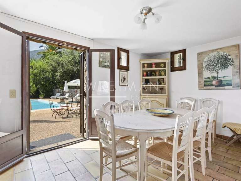 Villa Tourrettes-sur-Loup - 7 chambres - 228m²