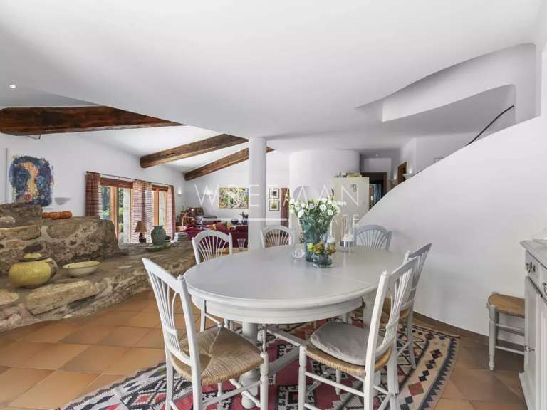 Villa avec Vue sur mer Tourrettes-sur-Loup - 4 chambres - 2500m²