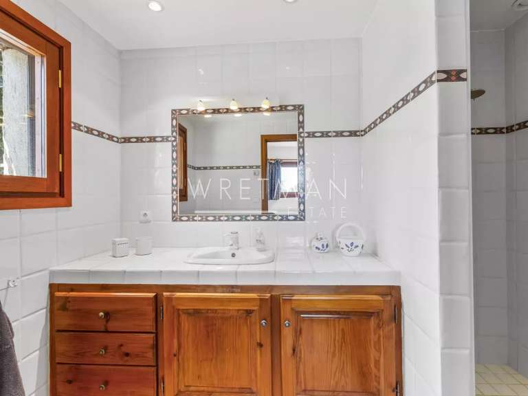 Villa avec Vue sur mer Tourrettes-sur-Loup - 4 chambres - 2500m²