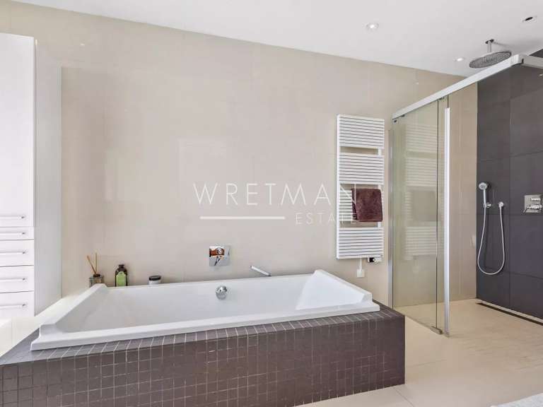 Villa avec Vue sur mer Tourrettes-sur-Loup - 5 chambres - 334m²