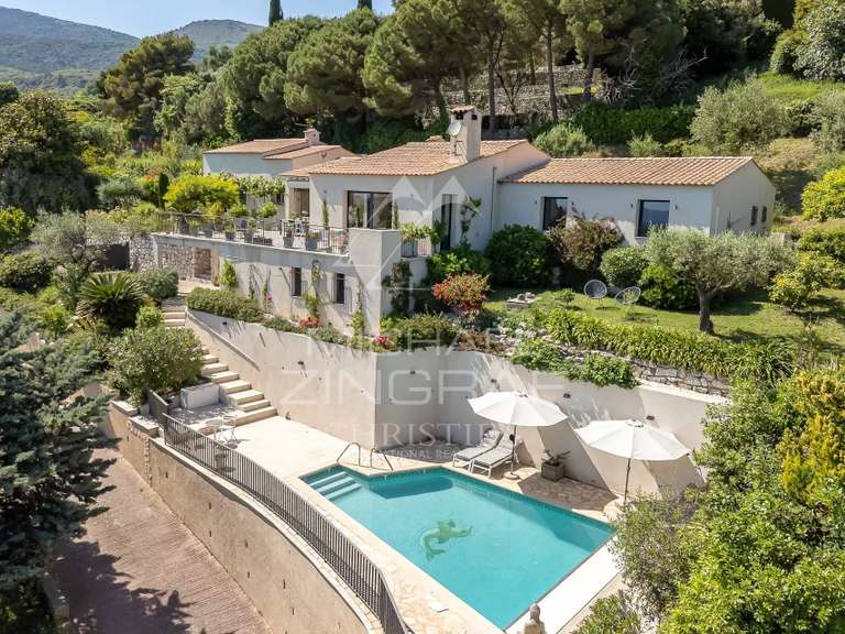 Villa avec Vue sur mer Tourrettes-sur-Loup - 4 chambres - 223m²
