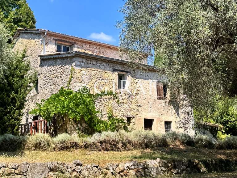 Villa Tourrettes-sur-Loup - 5 bedrooms - 270m²