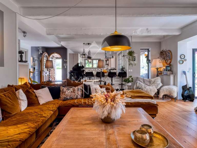 Villa Tourrettes-sur-Loup - 4 chambres - 185m²