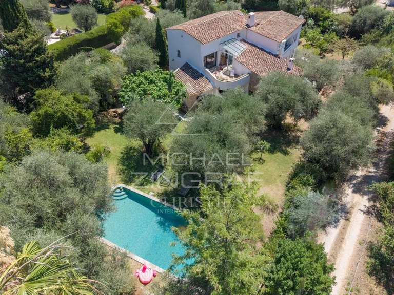 Villa Tourrettes-sur-Loup - 6 chambres - 295m²