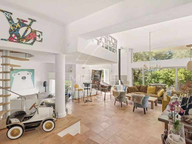 Villa Tourrettes-sur-Loup - 6 chambres - 295m²
