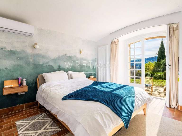 Villa Tourrettes-sur-Loup - 3 chambres - 150m²
