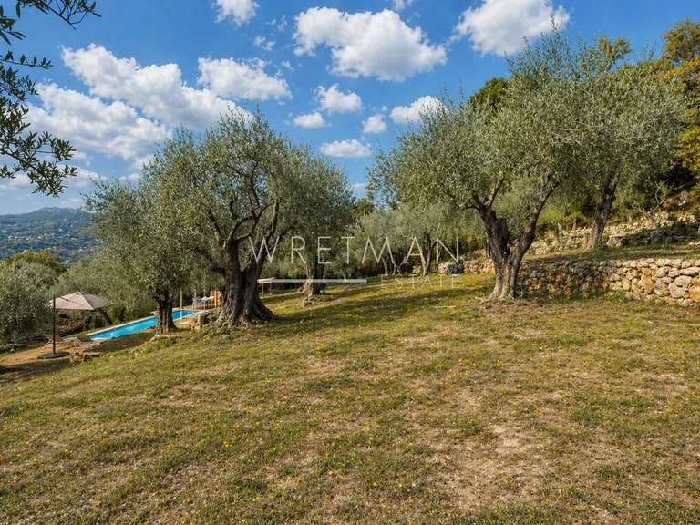 Villa Tourrettes-sur-Loup - 3 chambres - 150m²