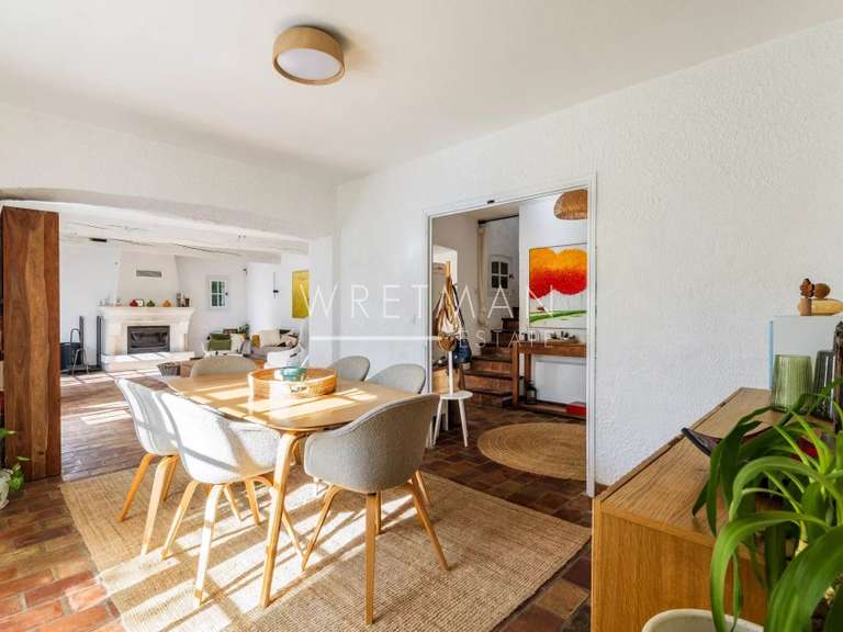 Villa Tourrettes-sur-Loup - 3 chambres - 150m²