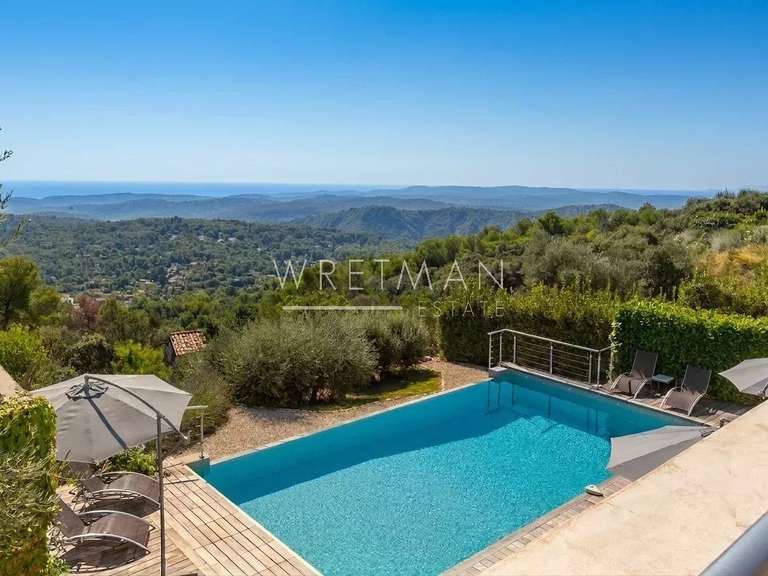 Villa Tourrettes-sur-Loup - 4 chambres - 180m²