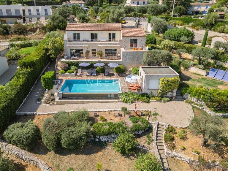 Villa Tourrettes-sur-Loup - 4 chambres - 180m²