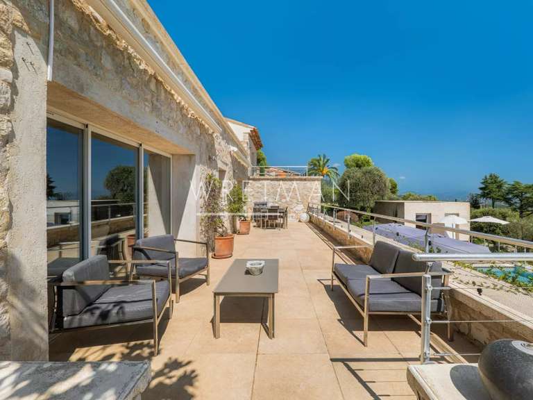 Villa Tourrettes-sur-Loup - 4 chambres - 180m²