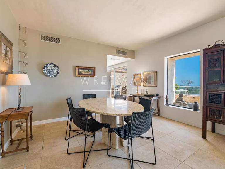 Villa Tourrettes-sur-Loup - 4 chambres - 180m²