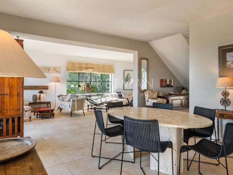 Villa Tourrettes-sur-Loup - 4 chambres - 180m²